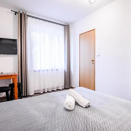 Bed & Breakfast Modra *