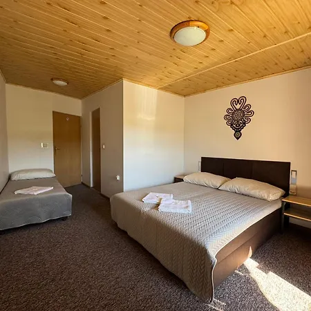 Gory B - Z Widokiem Na Gory Sniadaniami I Sauna Bed & Breakfast Bukowina Tatrzańska