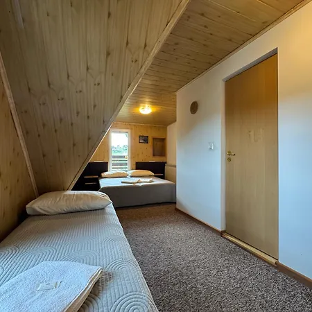 Góry B - Z Widokiem Na Góry śniadaniami I Sauna 3*