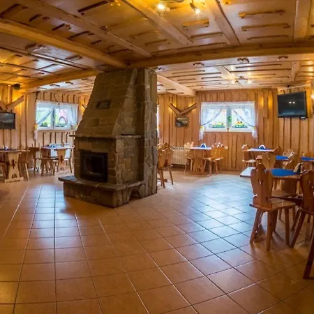 Gory B - Z Widokiem Na Gory Sniadaniami I Sauna